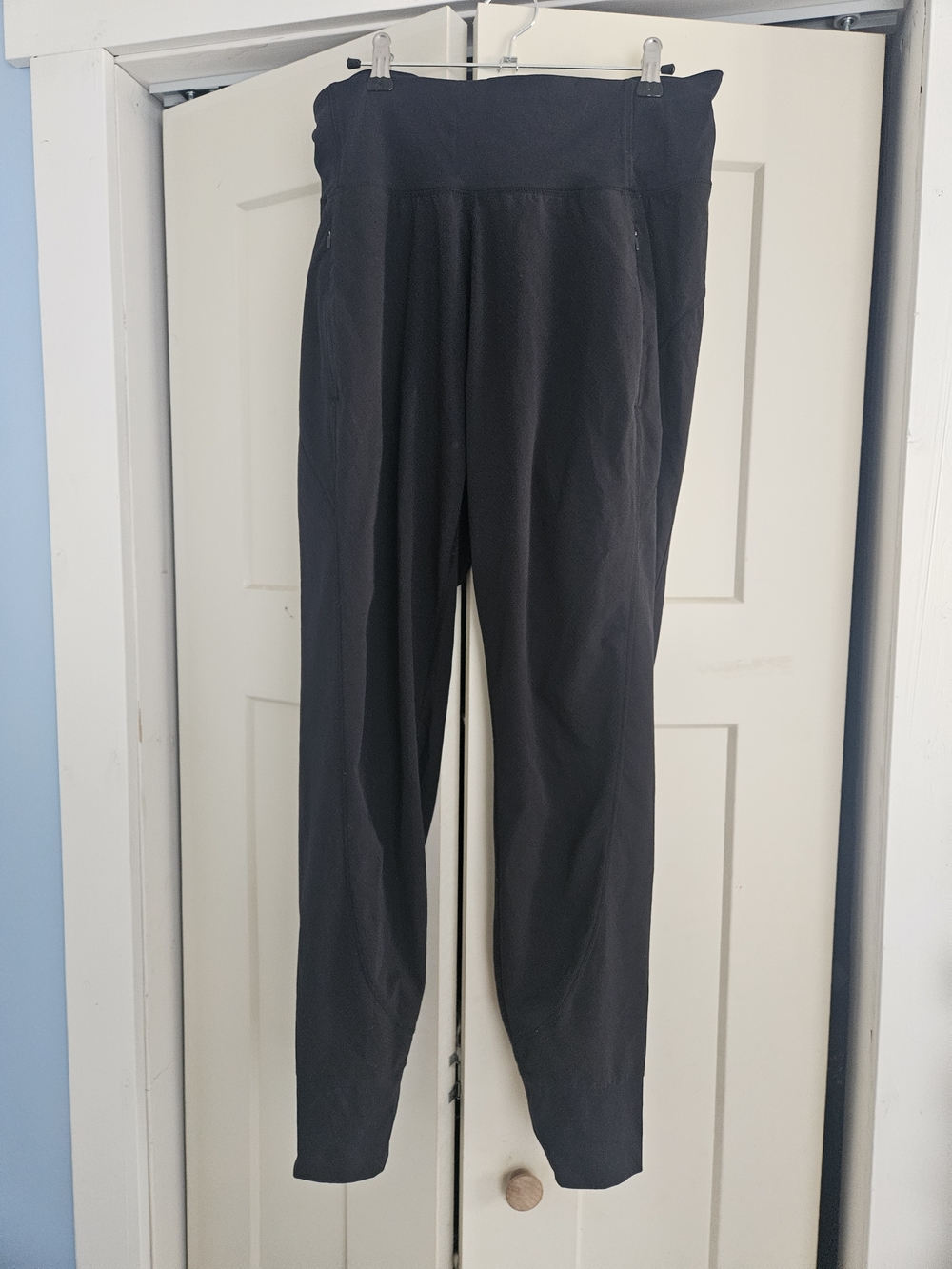 Athleta Black Distance Jogger Pants